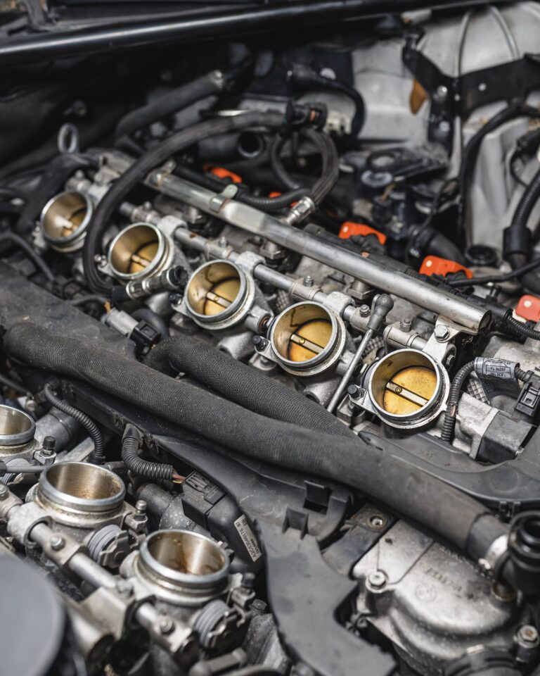 precision-sport-industries-e60-m5-s85-engine-out-09